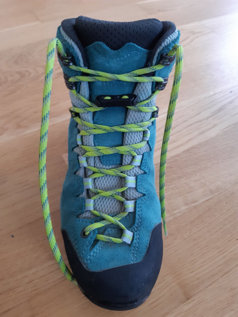 Hanwag Makra Trek GTX Damen Wanderschuh beim Wandern getestet