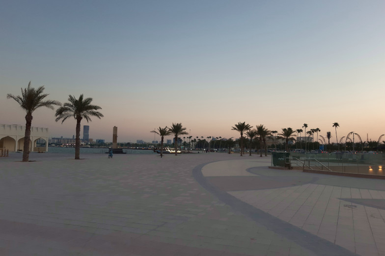 warum nach doha reisen tolle Promenade