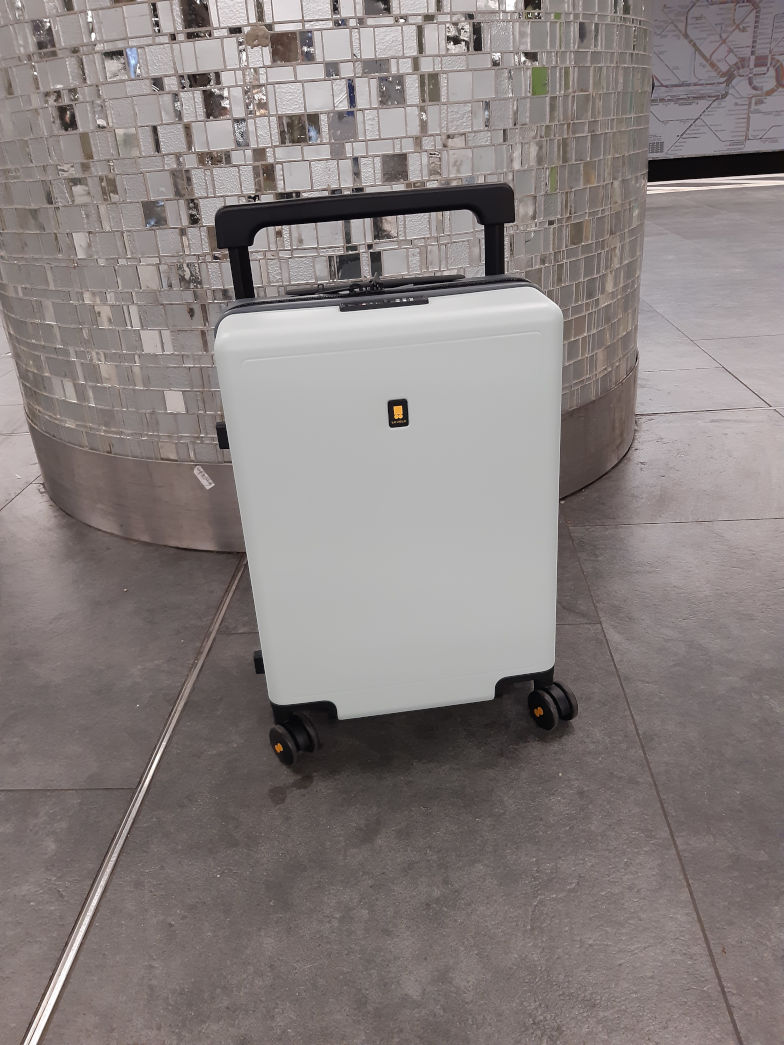 Der LEVEL8 Voyageur Carry-On Trolley im Test 